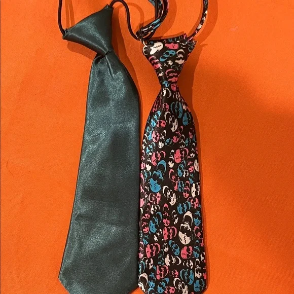 6/$25Stylish Teal and Multicolor Dogs ties Bag NWOT - Picture 8 of 11